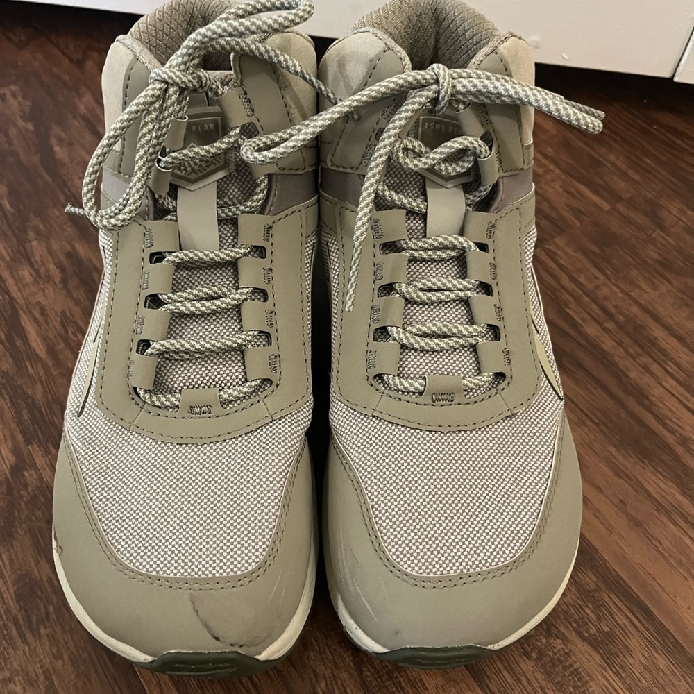 Women’s Altra Hiking Shoe
